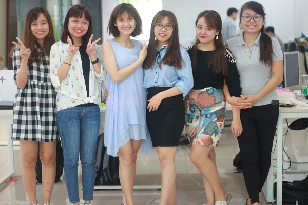 Đây có thể gọi tắt là "Team đẹp" =))